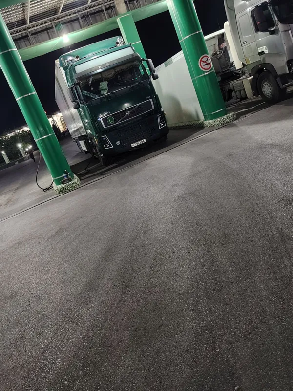 Volvo tygach 2006 yil 4