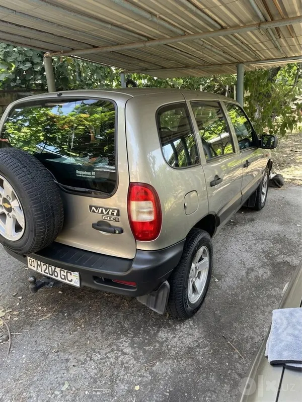 Chevrolet Niva sotiladi 1 Chevrolet Niva sotiladi 1