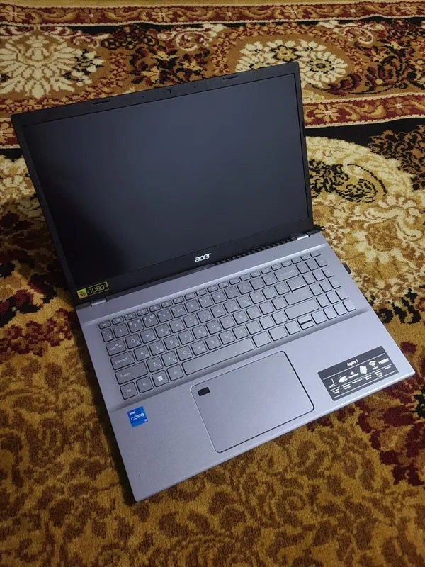 Acer aspire 5 8/512
