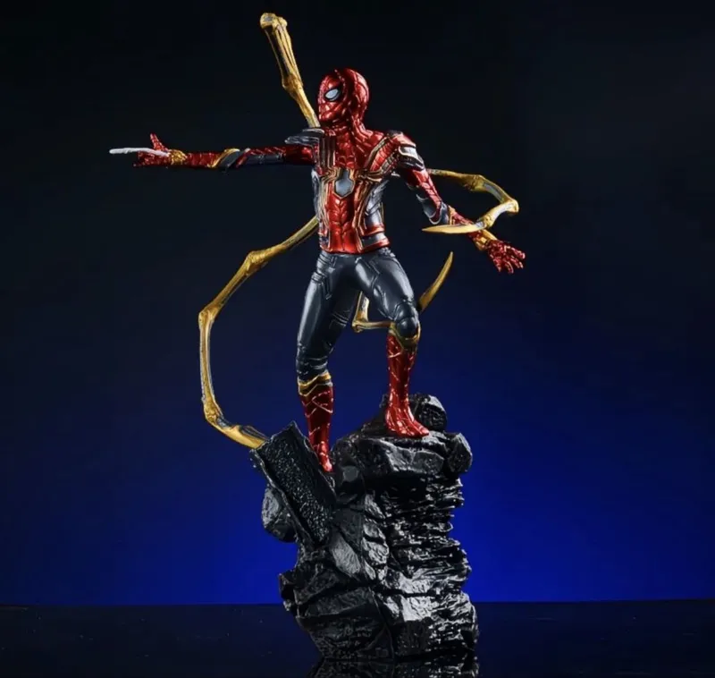 Фигурка Человек-паук (Spider-Man), 20 см, с подставкой — фото 2