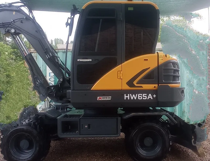 Komplektida 3ta kovush, 360' adaptir , yangi Koreyani molotok, tirnogʻ