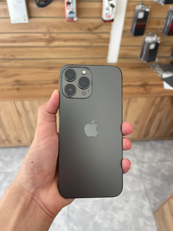 Iphone 13 pro max — фото 1