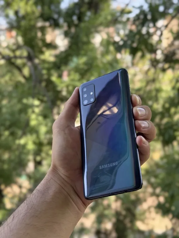Samsung Galaxy A51 1