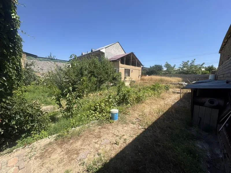 Sergeli honabodda 6 sotuklik hovli sotiladi 4 Sergeli honabodda 6 sotuklik hovli sotiladi 4