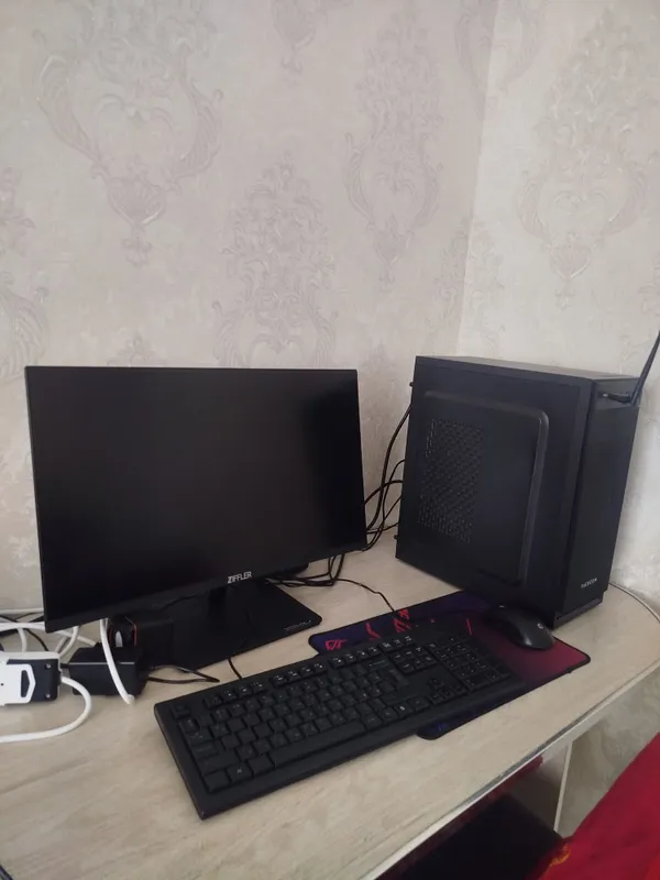 Kompyuter Srochna Sotiladi 1