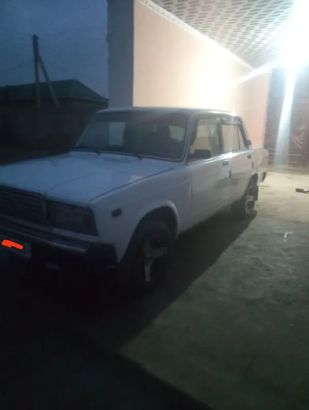 Жигули ваз2107.. 2