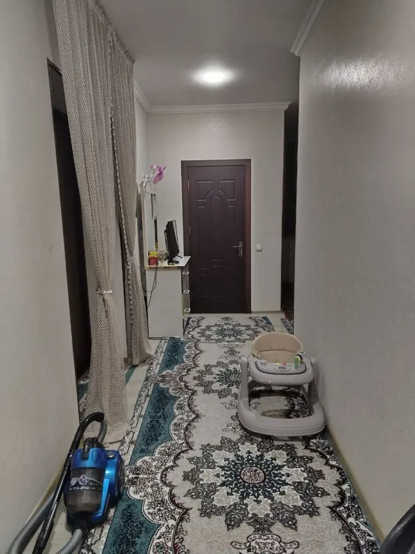 Yangi Bozor hududida 3 xonali shinam kvartira sotiladi — фото 2