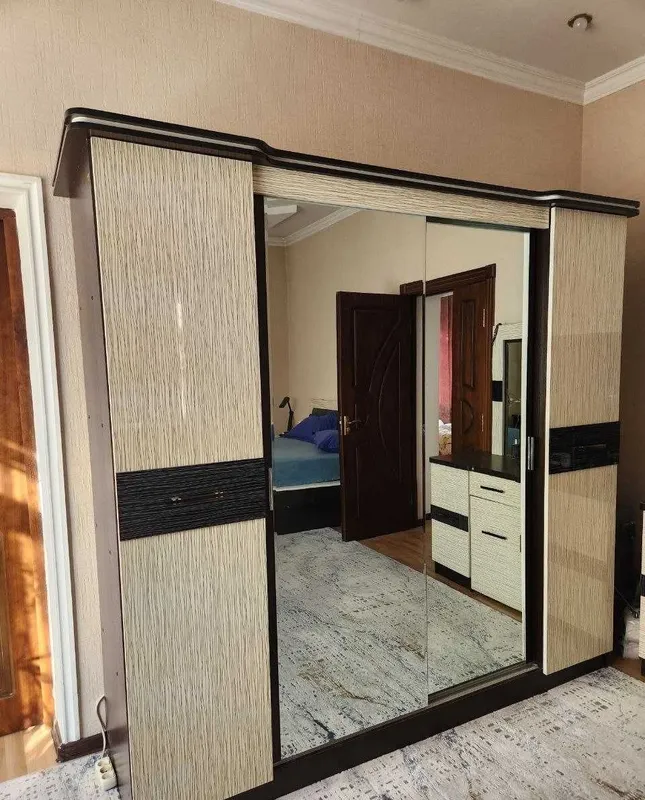 Продаётся спальный гарнитур, состояние хорошее 1 Продаётся спальный гарнитур, состояние хорошее 1