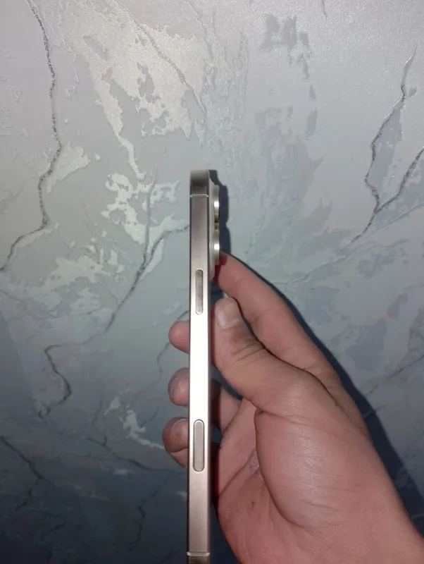 Iphone 16pro max — фото 1