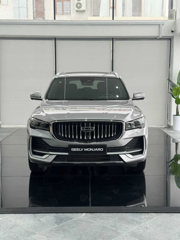 Geely Monjaro rest nalichida rasmiy dillerda 5 yil kafolat — фото 1