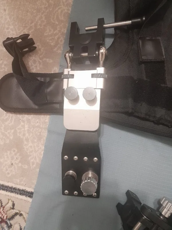 Steadicam vest & arm 3