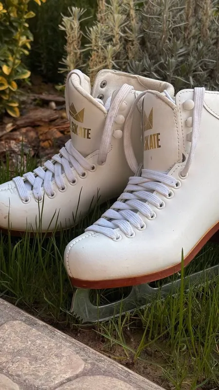 Коньки фигурные ROYAL SKATE профессиональный 1 Коньки фигурные ROYAL SKATE профессиональный 1