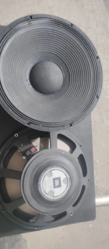 Динамики JBL 15 дюйм 3 Динамики JBL 15 дюйм 3