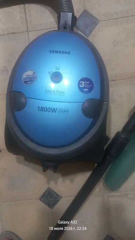 Pelisos sotiladi 2 ta bor 1 Pelisos sotiladi 2 ta bor 1