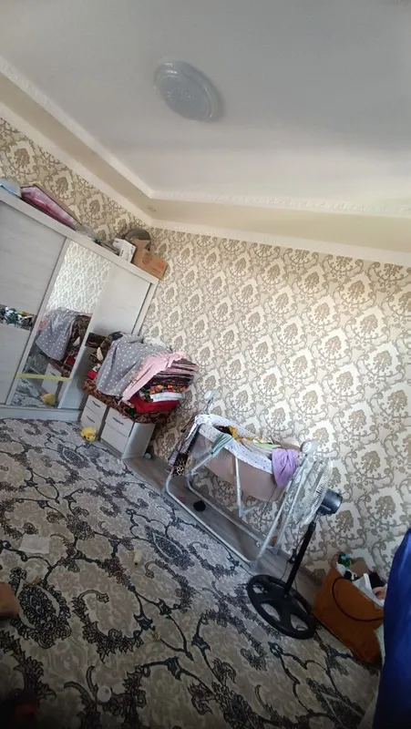 Uchaska sotiladi 4 Uchaska sotiladi 4
