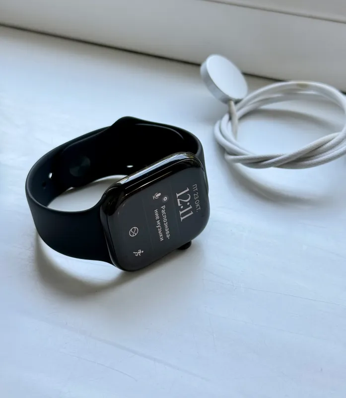 Apple iWatch 11 Jet Black 46mm 99% 4 Apple iWatch 11 Jet Black 46mm 99% 4