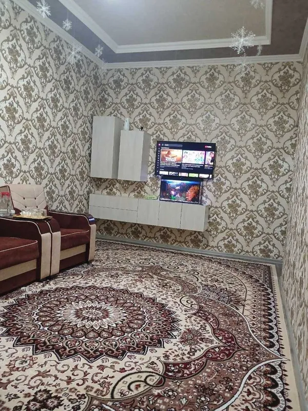 Tinchlik ofisi yonidagi 7-etajlik dom 4-qavat 2-xonali kvartira 1