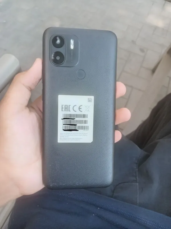 Redmi A2 + б/у telefon sotiladi IMEI ka bor yaxshi xolatda 3 Redmi A2 + б/у telefon sotiladi IMEI ka bor yaxshi xolatda 3