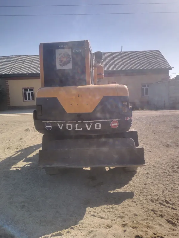 Ekskavator maxsus texnika 3 Ekskavator maxsus texnika 3