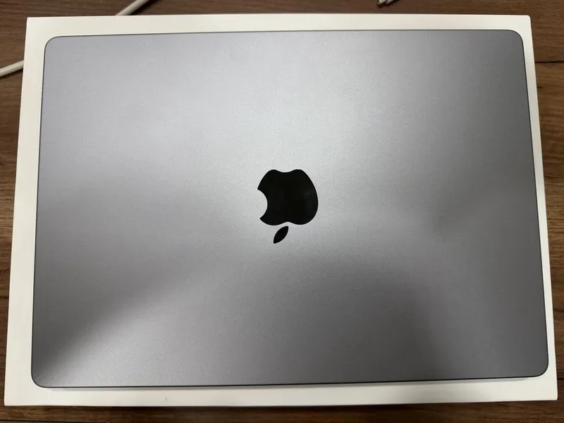 MacBook Pro 14" M1 Pro (10 CPU/14 GPU) 16GB/512GB 2