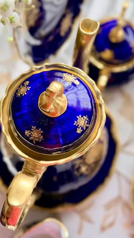Эксклюзивный винтажный чайный сервиз Edelstein Bavaria Maria Theresia. — фото 5