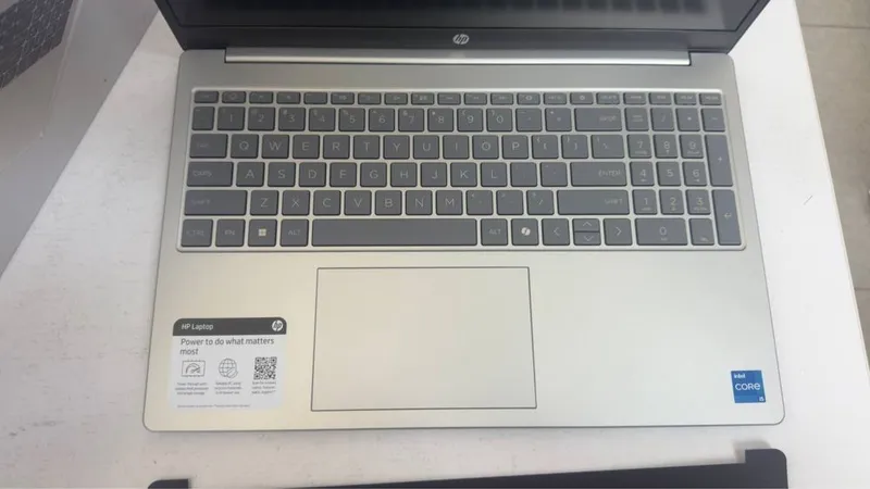 New HP core i5-13avlod DDR4 8/256 ssd holati yengi — фото 2