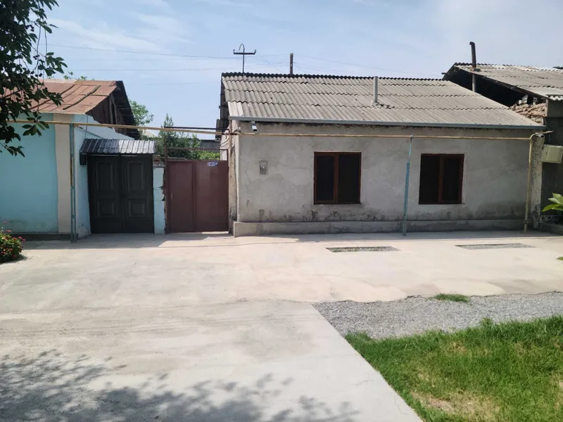 Шахар ичида кулай нархда ховли уй