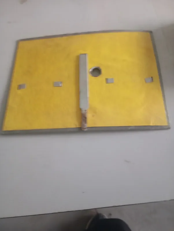 таблички заражено 2 таблички заражено 2
