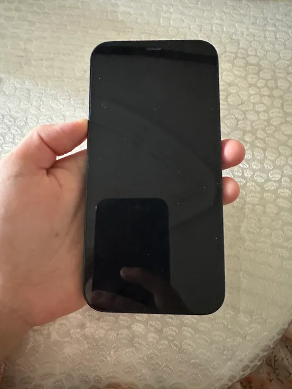 Ayfon 12 pro 1
