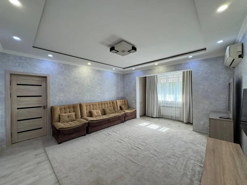 Продается 1-комн Квартира, 42 м2, Авиасозлар 1 — фото 1