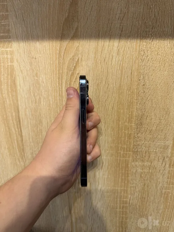 iPhone 13 Pro 128GB 4 iPhone 13 Pro 128GB 4