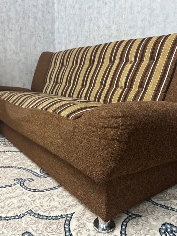 Divan диван