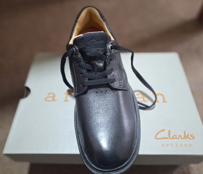 Продается туфли фирмы " Clarks" 3 Продается туфли фирмы " Clarks" 3