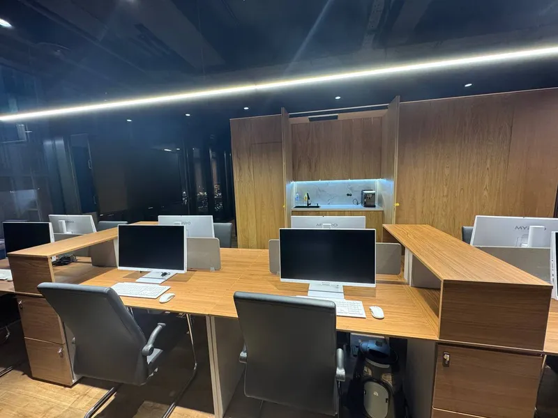 Нежилое пом. NEST ONE 121квм — фото 1