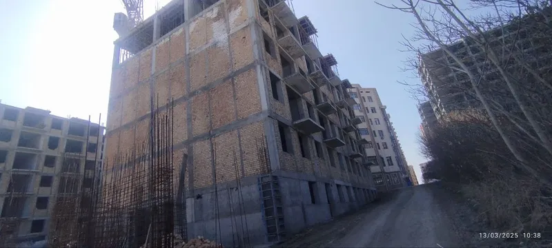 Квартира сотилади новостройка 34 кв 4