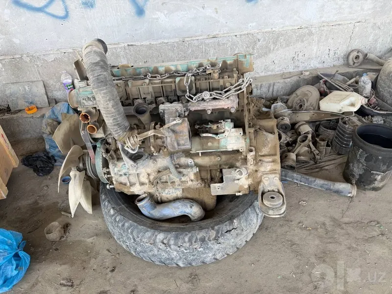 Volvo 145 mator ensha, komyuter, kabellari bilan sotiladi. 3 Volvo 145 mator ensha, komyuter, kabellari bilan sotiladi. 3