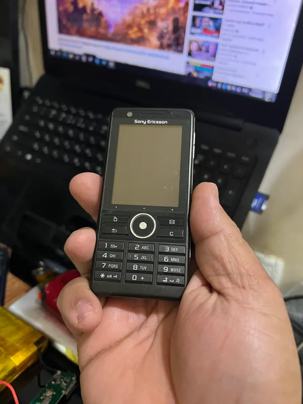 Sony erricson 4 Sony erricson 4