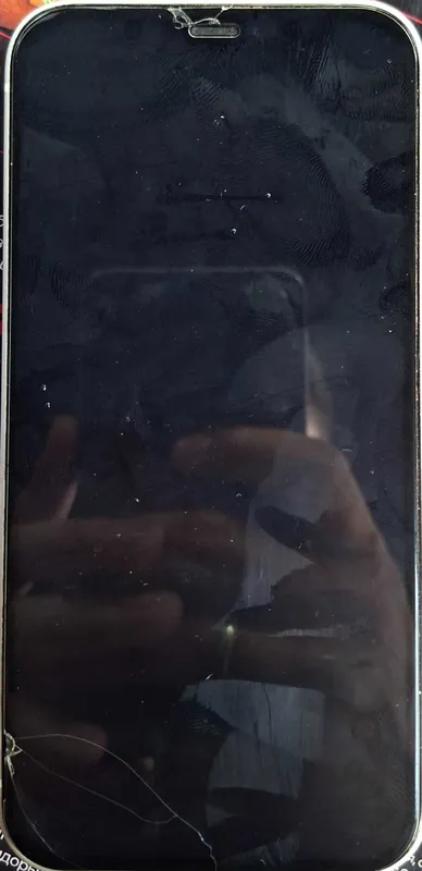 iPhone 12 juda zo'r xolatda — фото 1