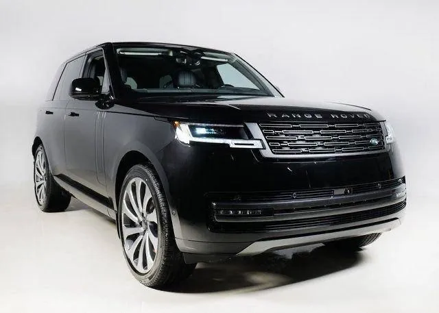 Range Rover P530 SWB SE 2025/10 2 Range Rover P530 SWB SE 2025/10 2