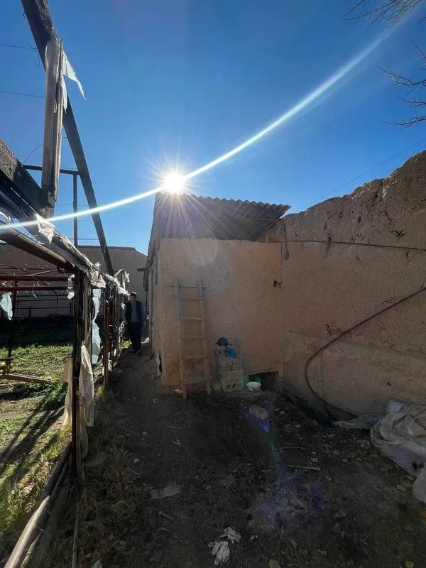 Yer sotiladi 8 sotok, GAZ , SVET, SUV BOR , Yaxshi maxallad joylashgan — фото 5