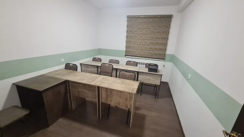 Yangi Hayot metrosi yonida 65 kv.m ofis ijaraga beriladi 2