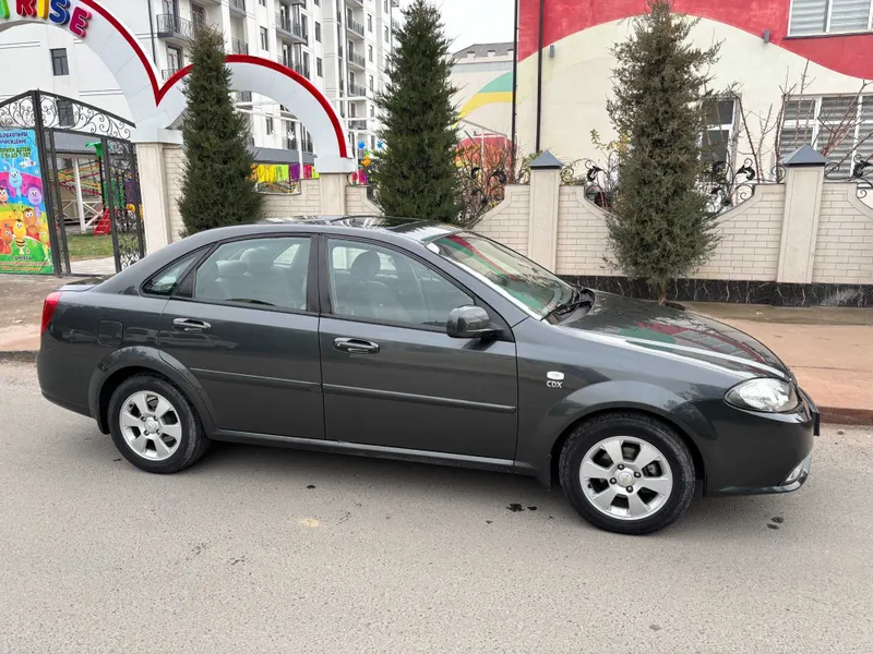 Lacetti Chevrolet 3 позиция мокрый асфальт 2 Lacetti Chevrolet 3 позиция мокрый асфальт 2