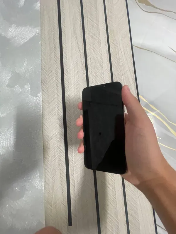 iPhone Xs 1