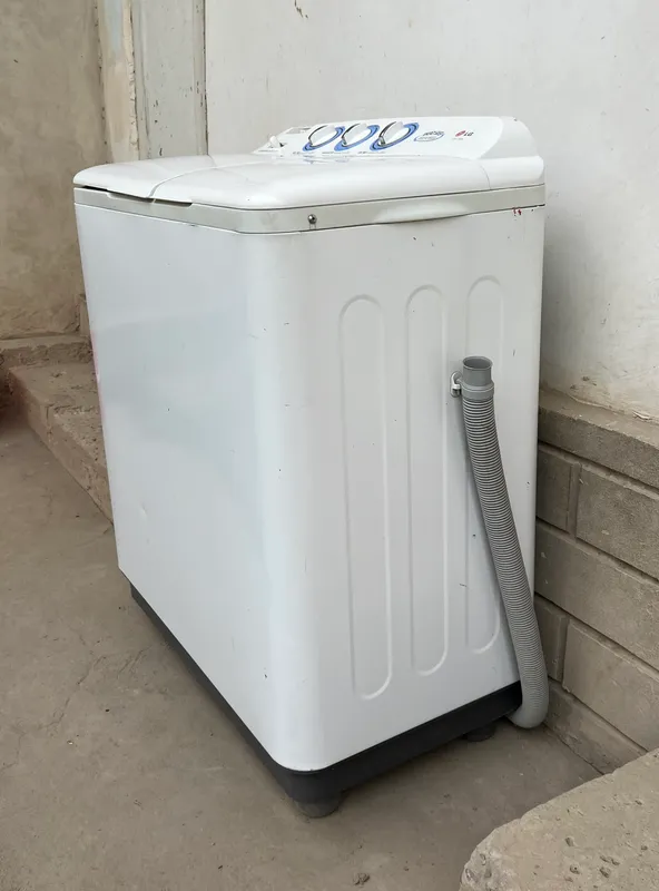 LG Kir yuvish mashina 4