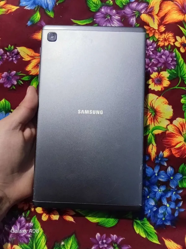 Samaung tab a7 lite