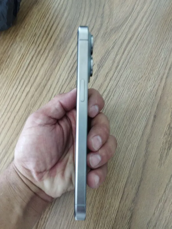 Iphone 15 pro max 256 GB 2