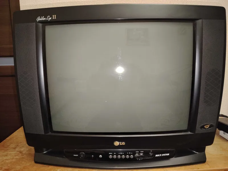 Продаётся телевизор LG 1 Продаётся телевизор LG 1