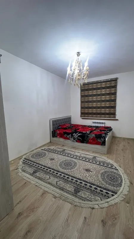 Chilonzor tumani novza metro yaqinda 1xon kvartira