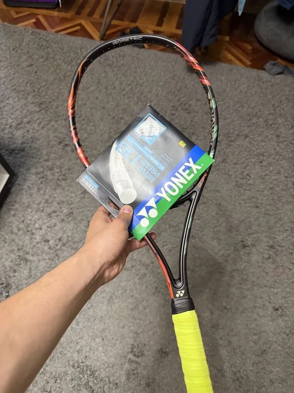 Продаются ракетка для большого тенниса Yonex vcore duel G: 100 у.е. 3 Продаются ракетка для большого тенниса Yonex vcore duel G: 100 у.е. 3