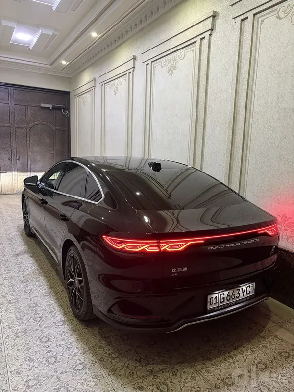 BYD HAN smart toza NAXT yoki ARENDA 6 BYD HAN smart toza NAXT yoki ARENDA 6